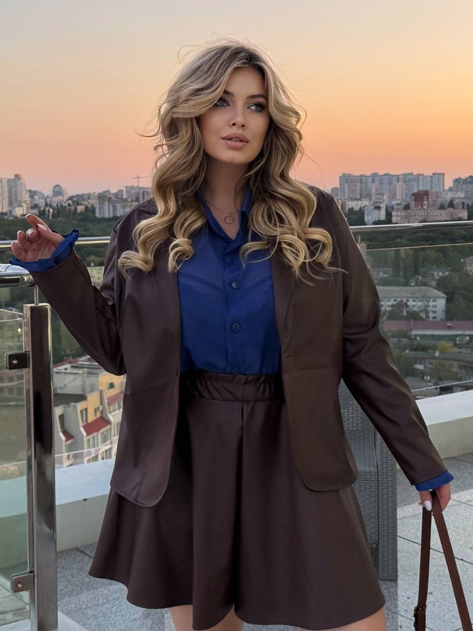 dc7a6af4-8014-11f0-8624-dee18ff4e8c0_3