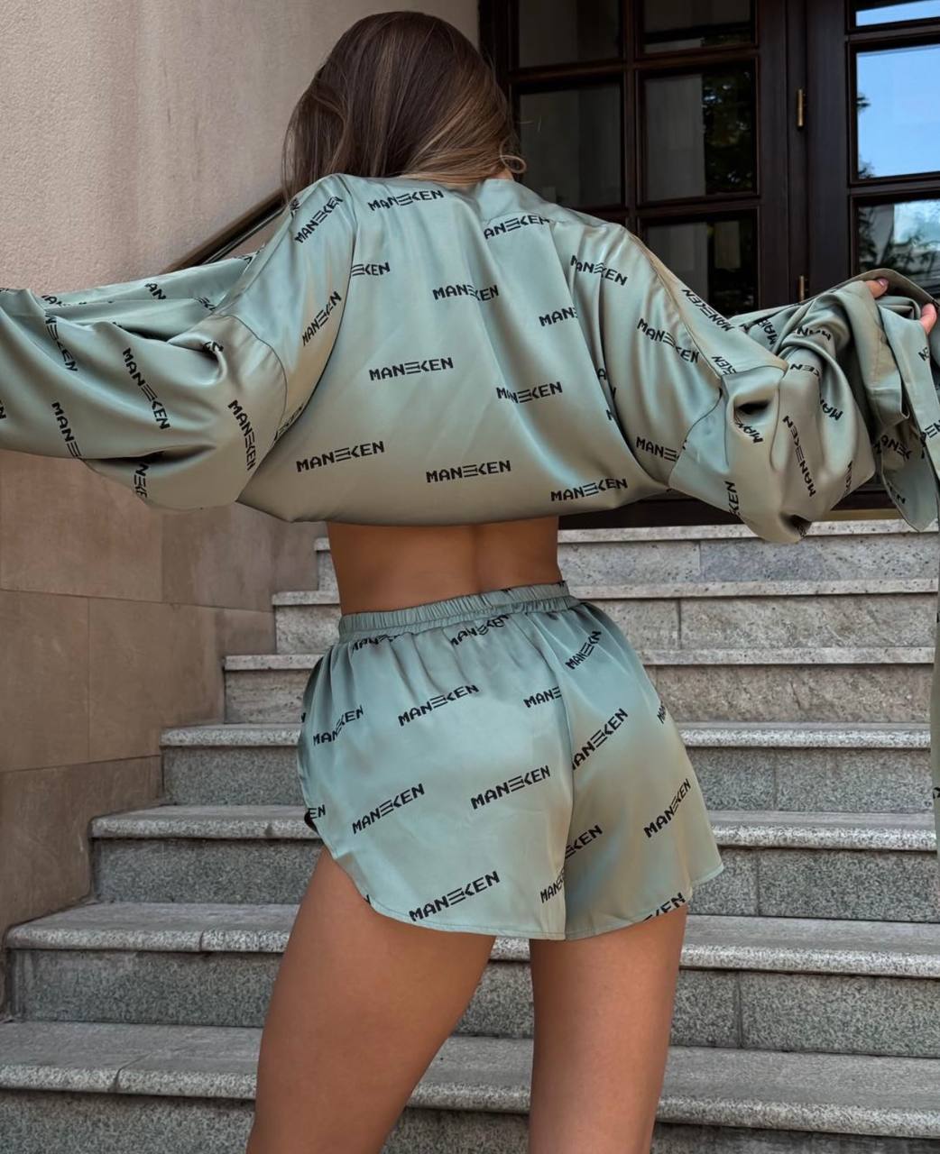 dda97f34-4440-11ef-ad92-166b0be12ee5_2