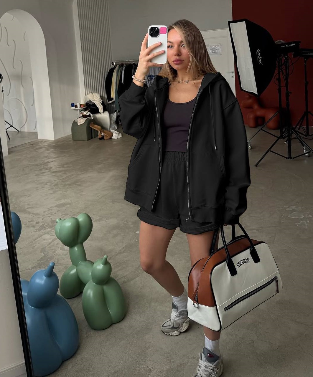 dfbe1713-fdee-11ef-8621-dee18ff4e8c0_1