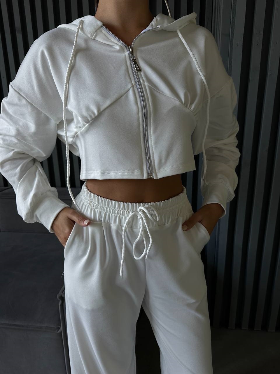 e074a583-fef4-11ef-8621-dee18ff4e8c0_1