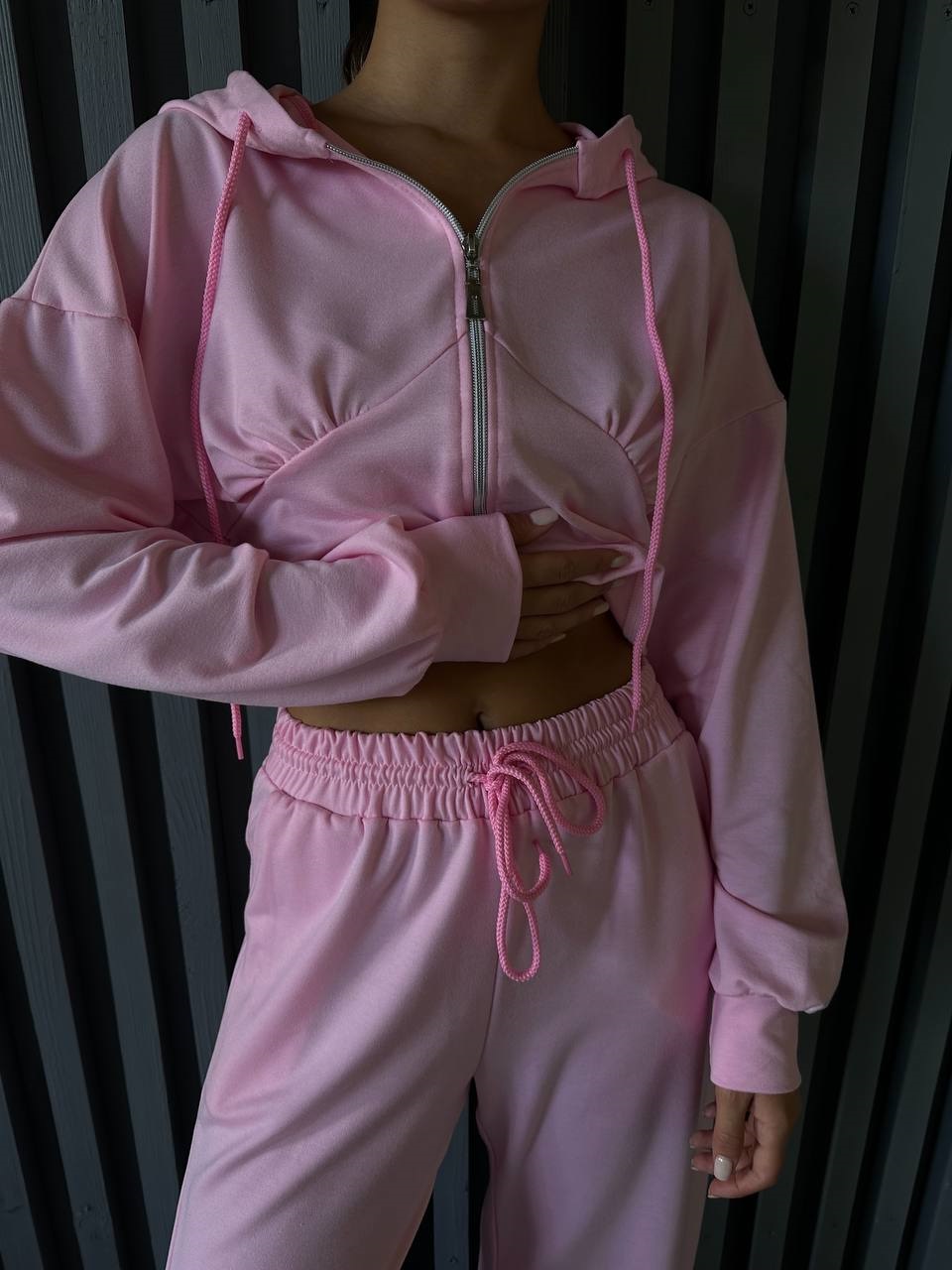 e074a58d-fef4-11ef-8621-dee18ff4e8c0_1