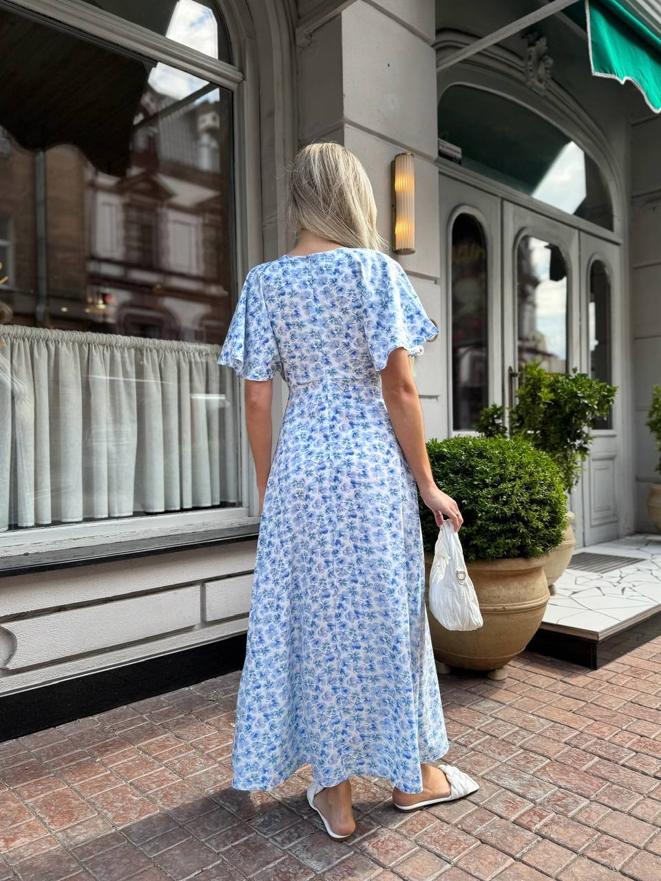 e2429b15-4067-11f0-8622-dee18ff4e8c0_2