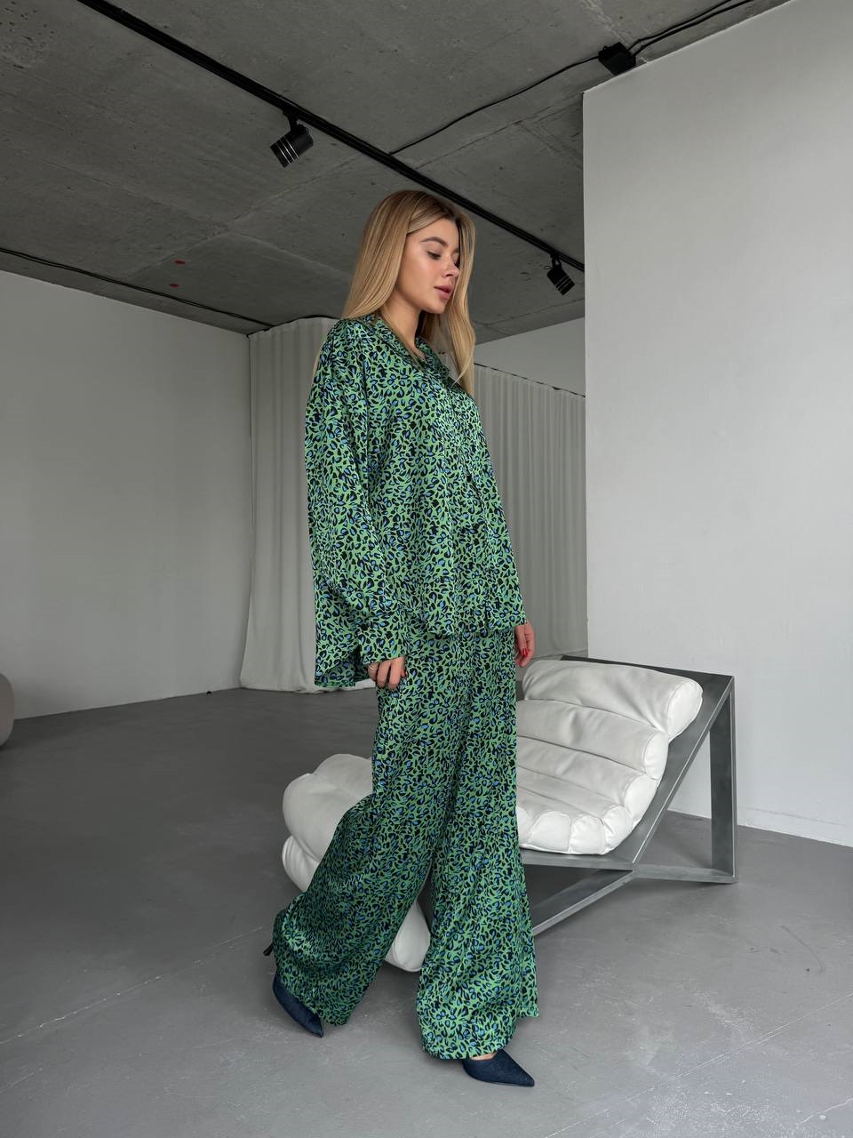 e27042d4-07e5-11ef-ad84-166b0be12ee5_3