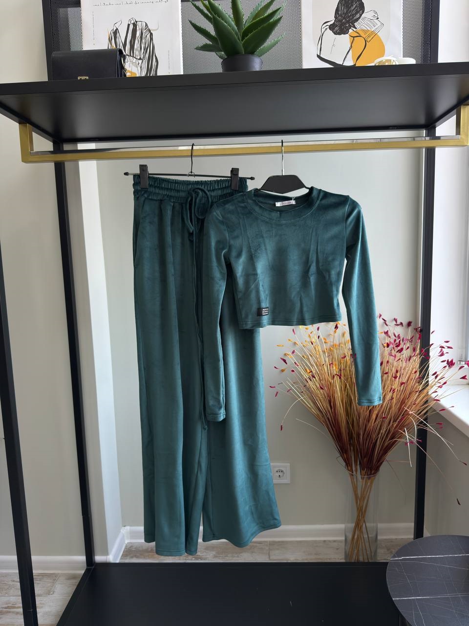 e289d018-794a-11f0-8624-dee18ff4e8c0_0