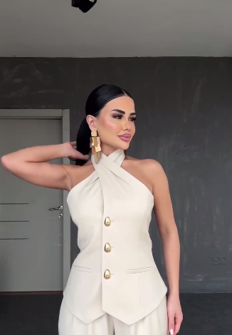 e289d037-794a-11f0-8624-dee18ff4e8c0_1