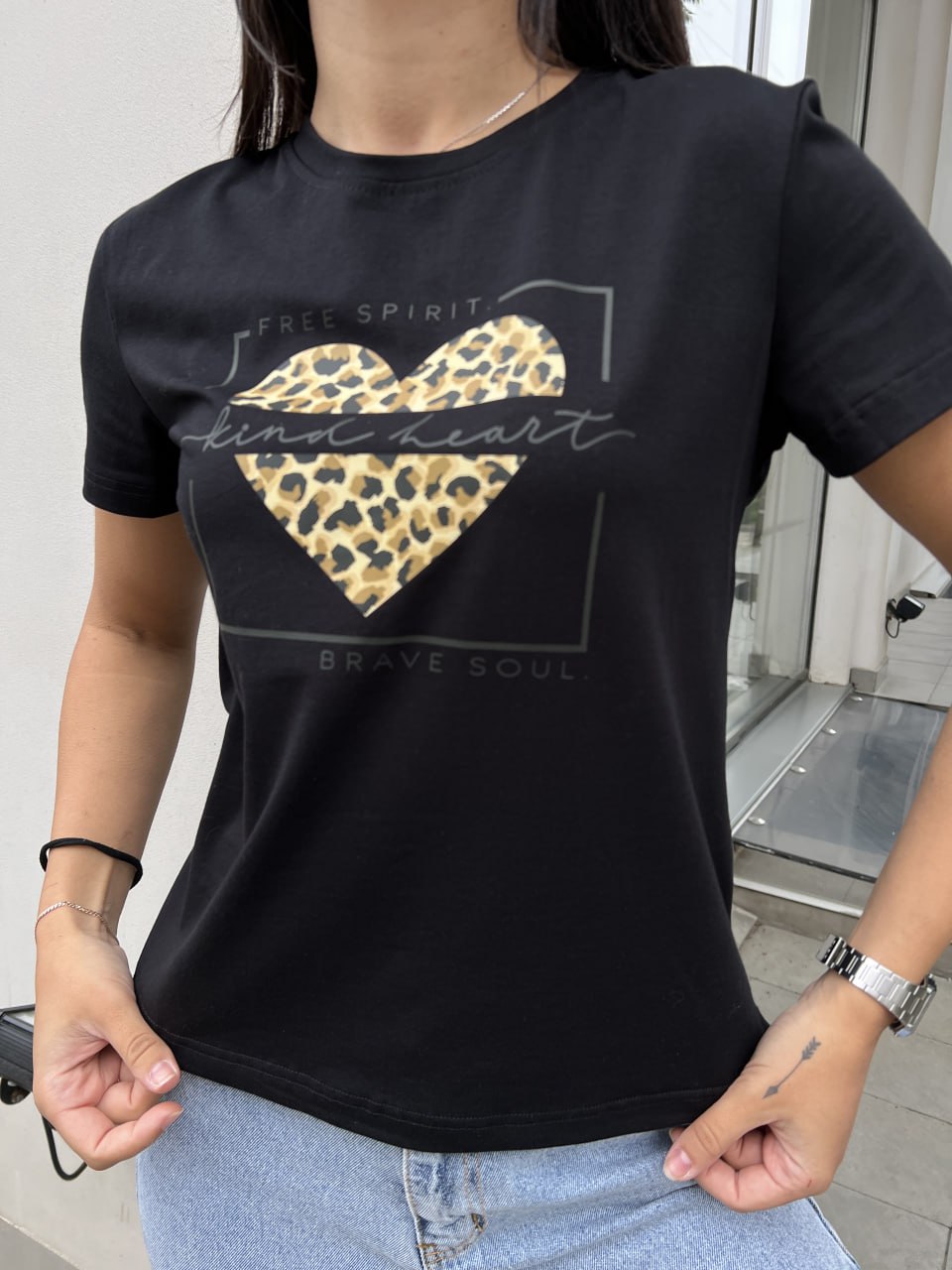 e2d3b791-19d9-11ee-ad00-166b0be12ee5_2