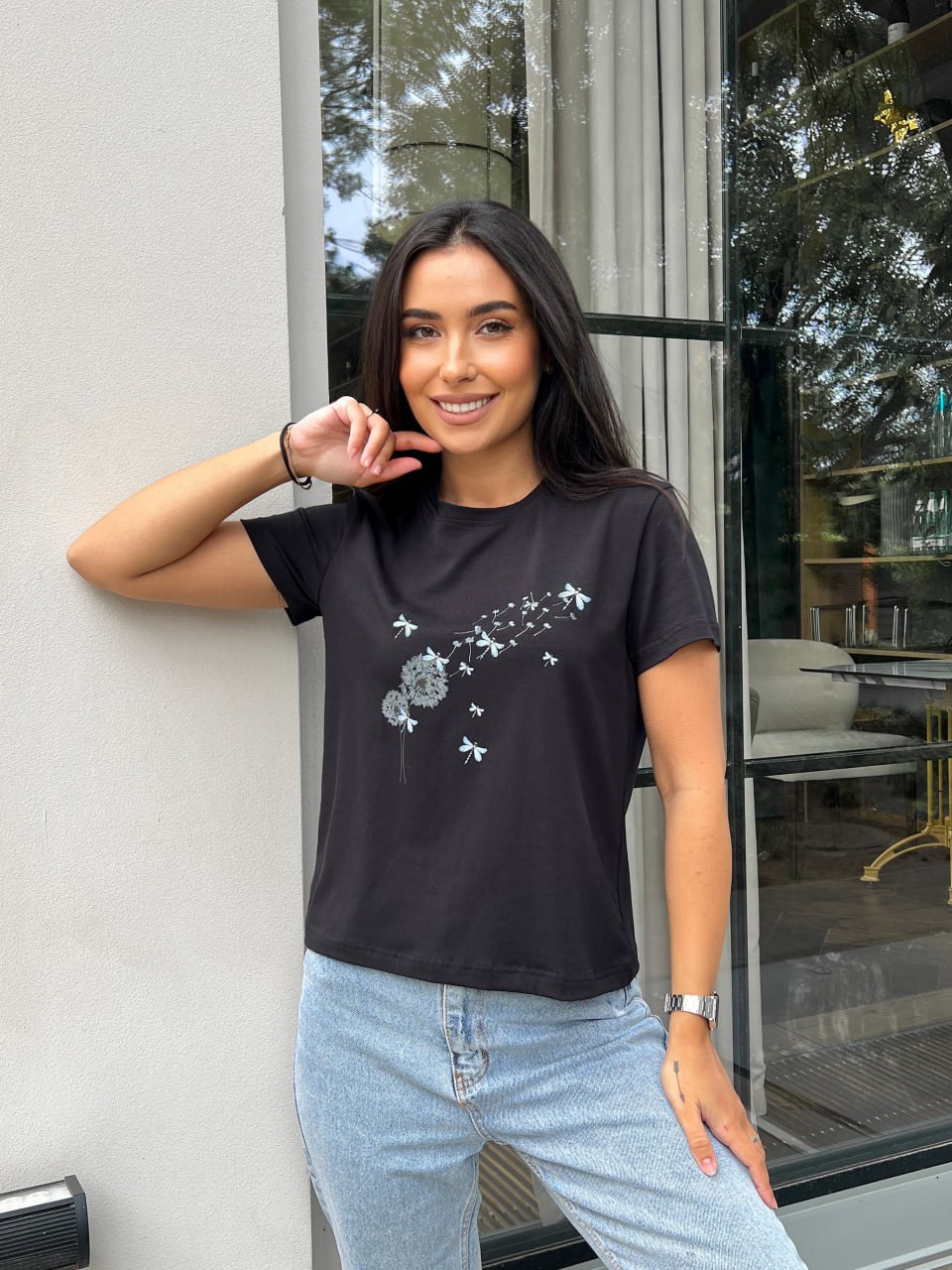 e2d3b7a3-19d9-11ee-ad00-166b0be12ee5_1