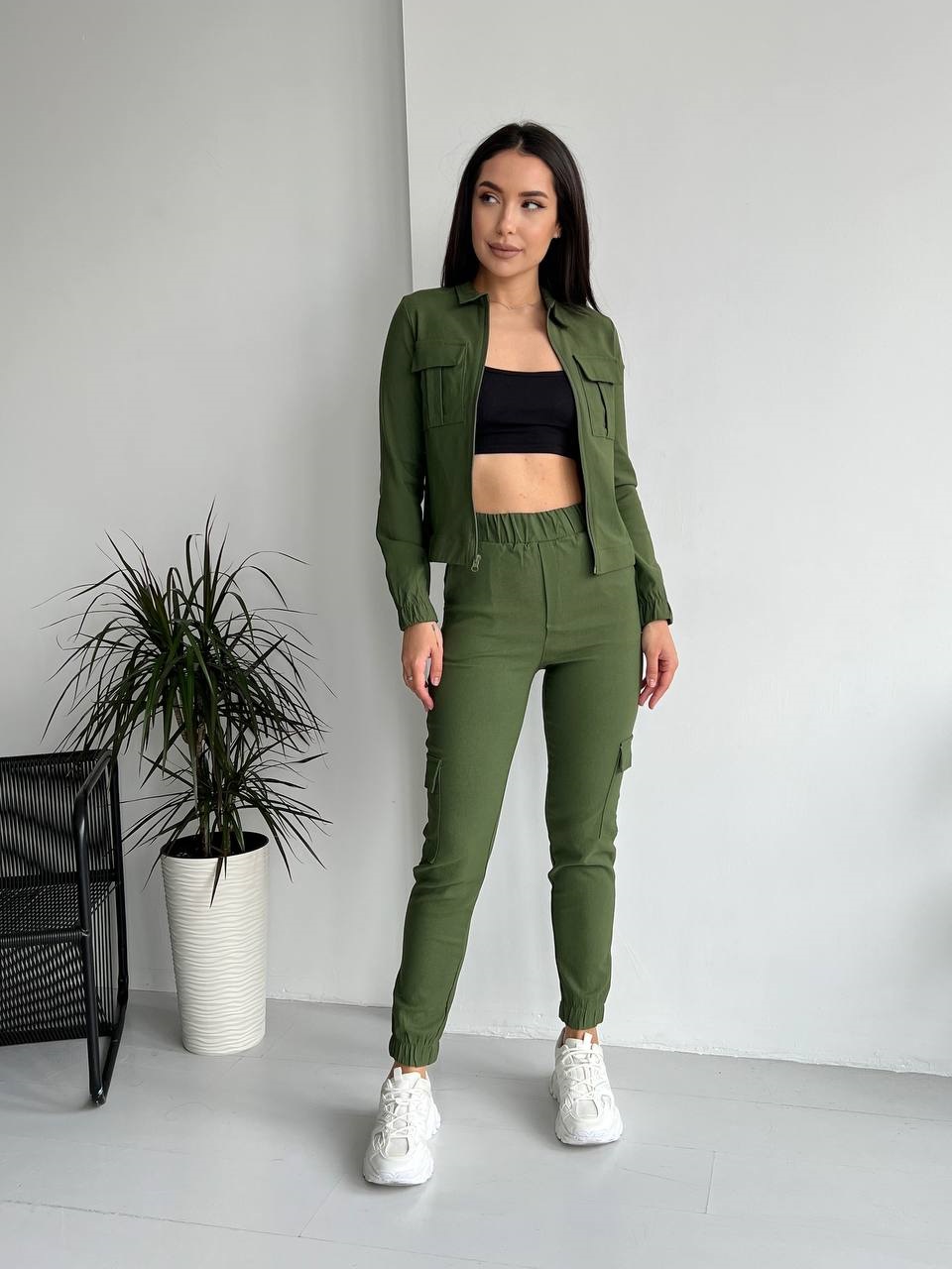 e2d3b7b4-19d9-11ee-ad00-166b0be12ee5_4