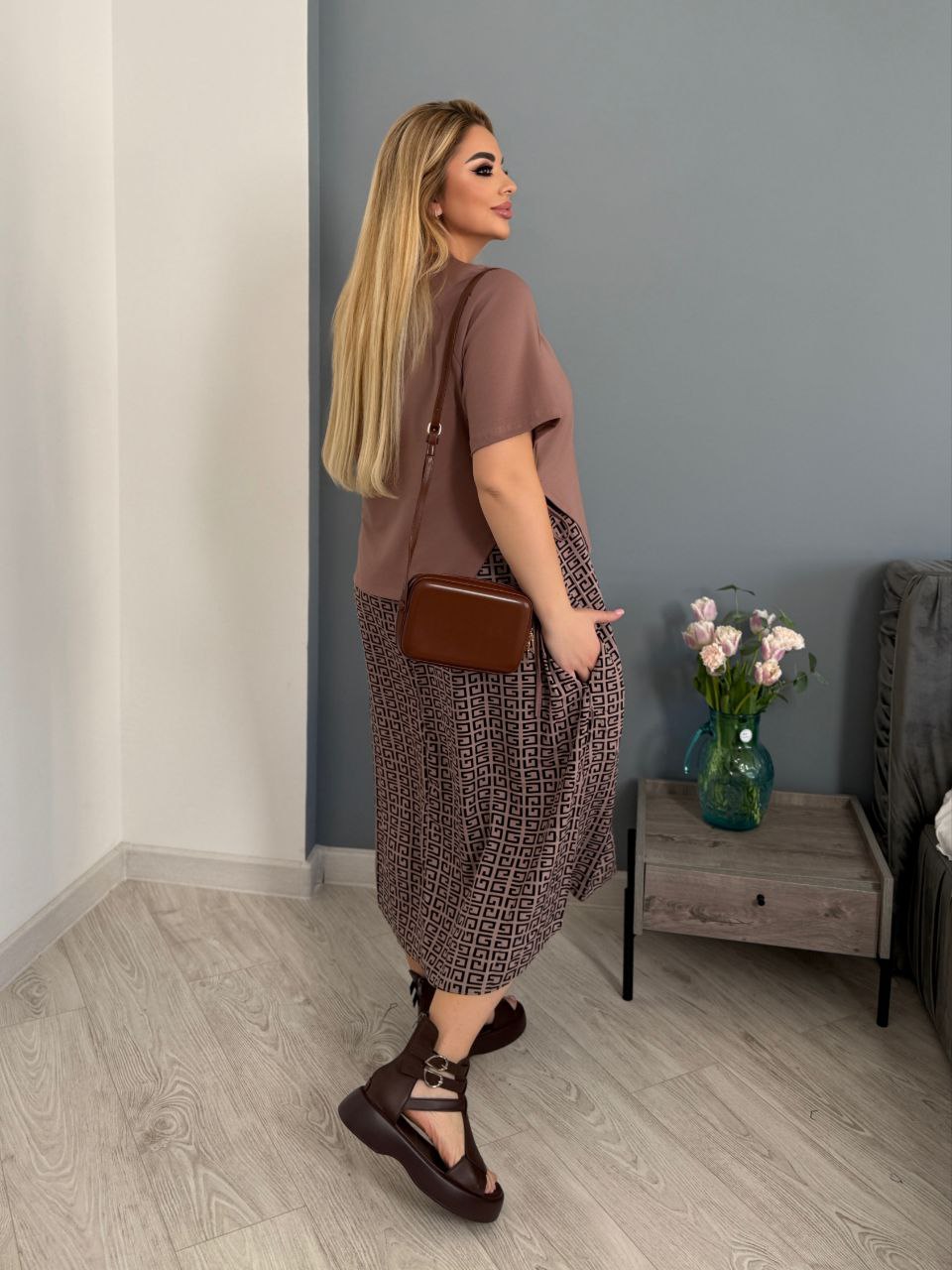 e2dcd0ea-221b-11f0-8622-dee18ff4e8c0_1