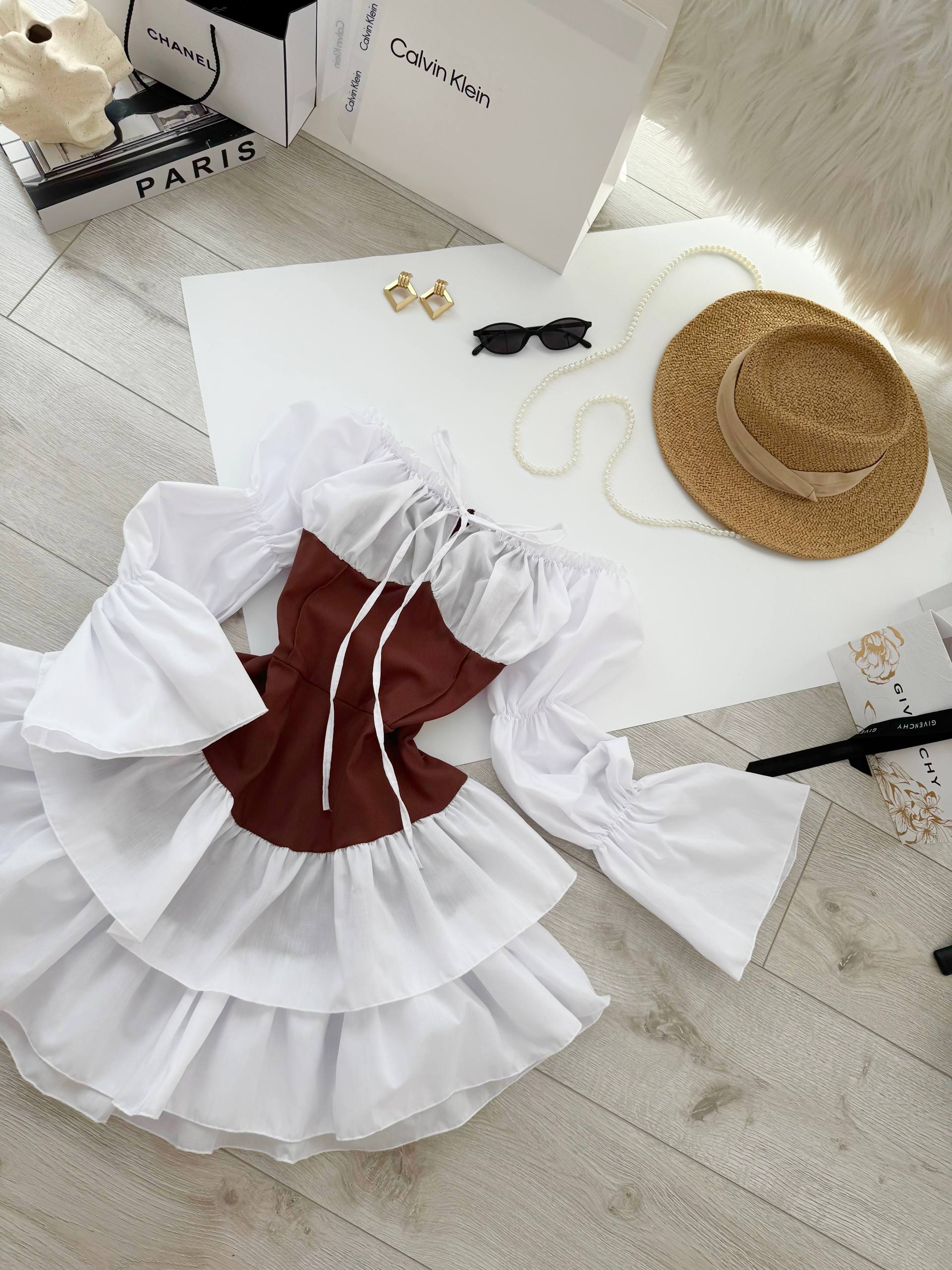 e3f2538a-6185-11f0-8624-dee18ff4e8c0_1