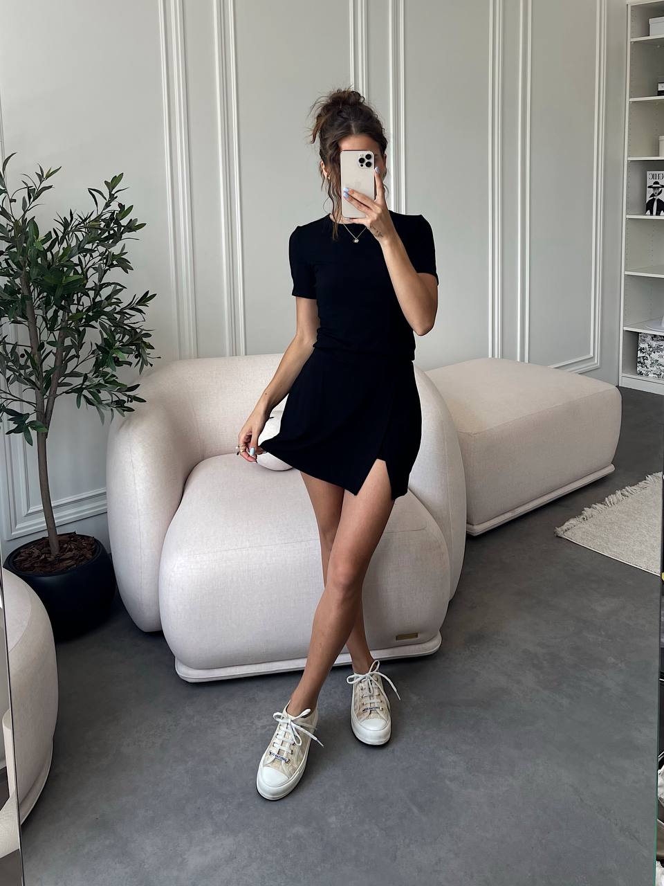 e3f2539c-6185-11f0-8624-dee18ff4e8c0_1