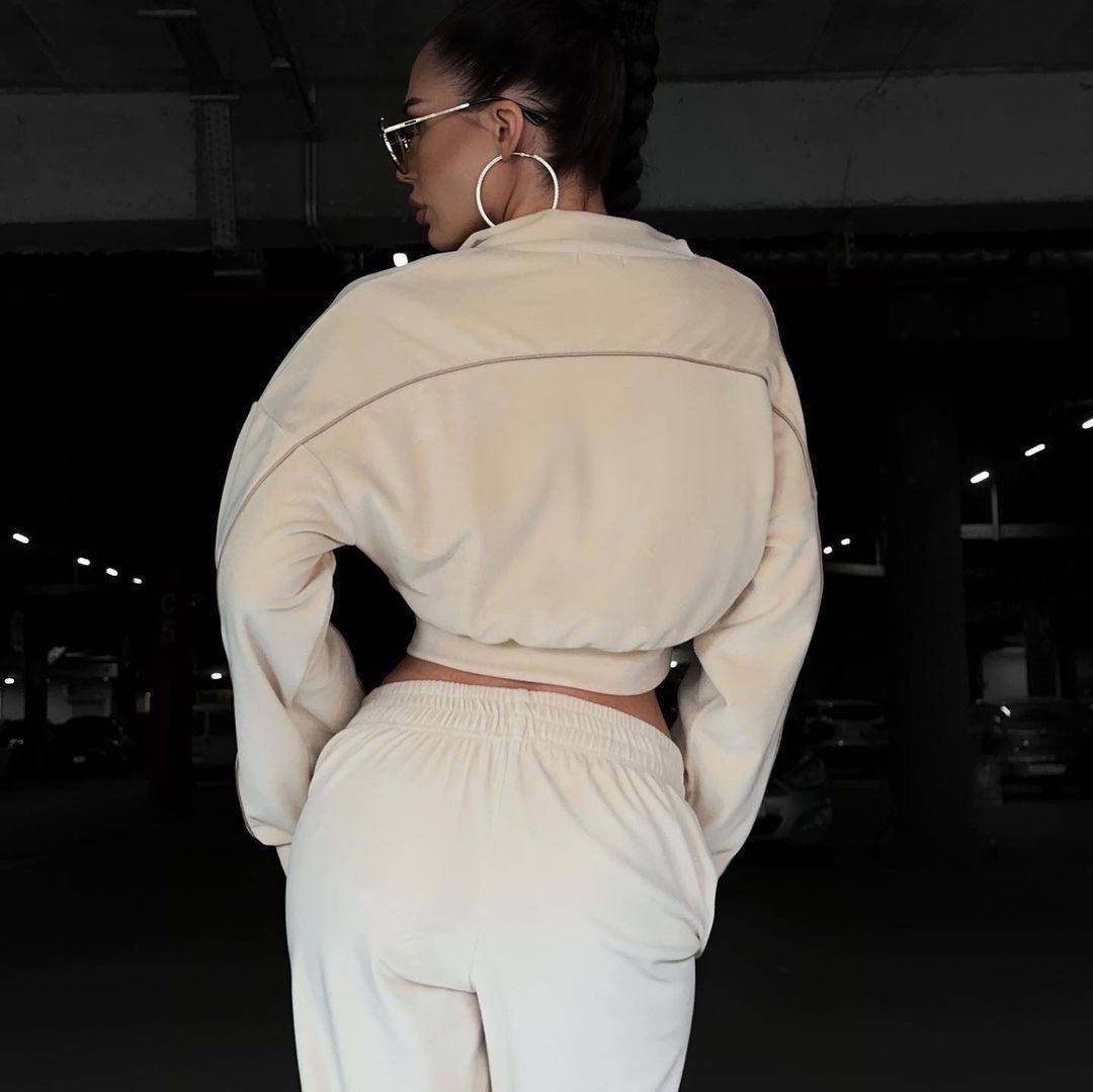 e58bcf94-d8fc-11ef-8621-dee18ff4e8c0_2