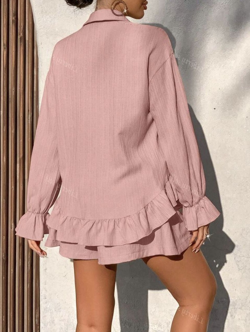 e6701a09-4d40-11f0-8622-dee18ff4e8c0_2