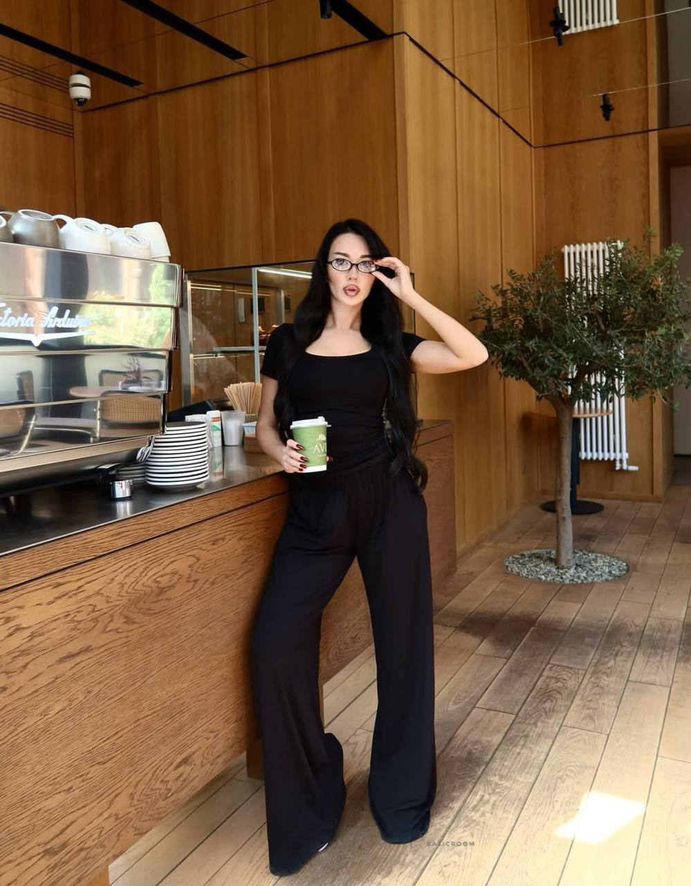 e699bef0-42e4-11f0-8622-dee18ff4e8c0_0