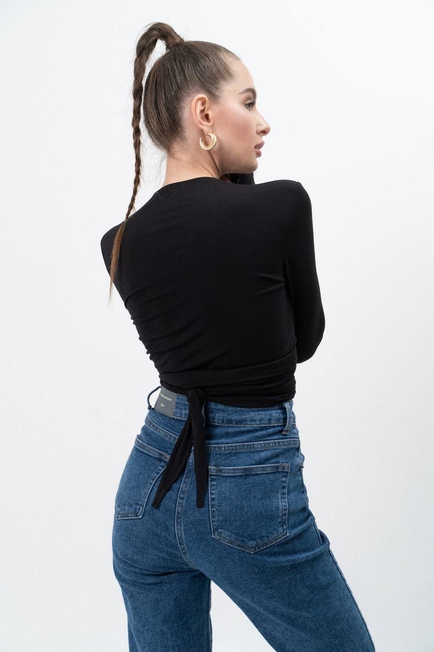 e7b9183c-ef7e-11ee-ad63-166b0be12ee5_1