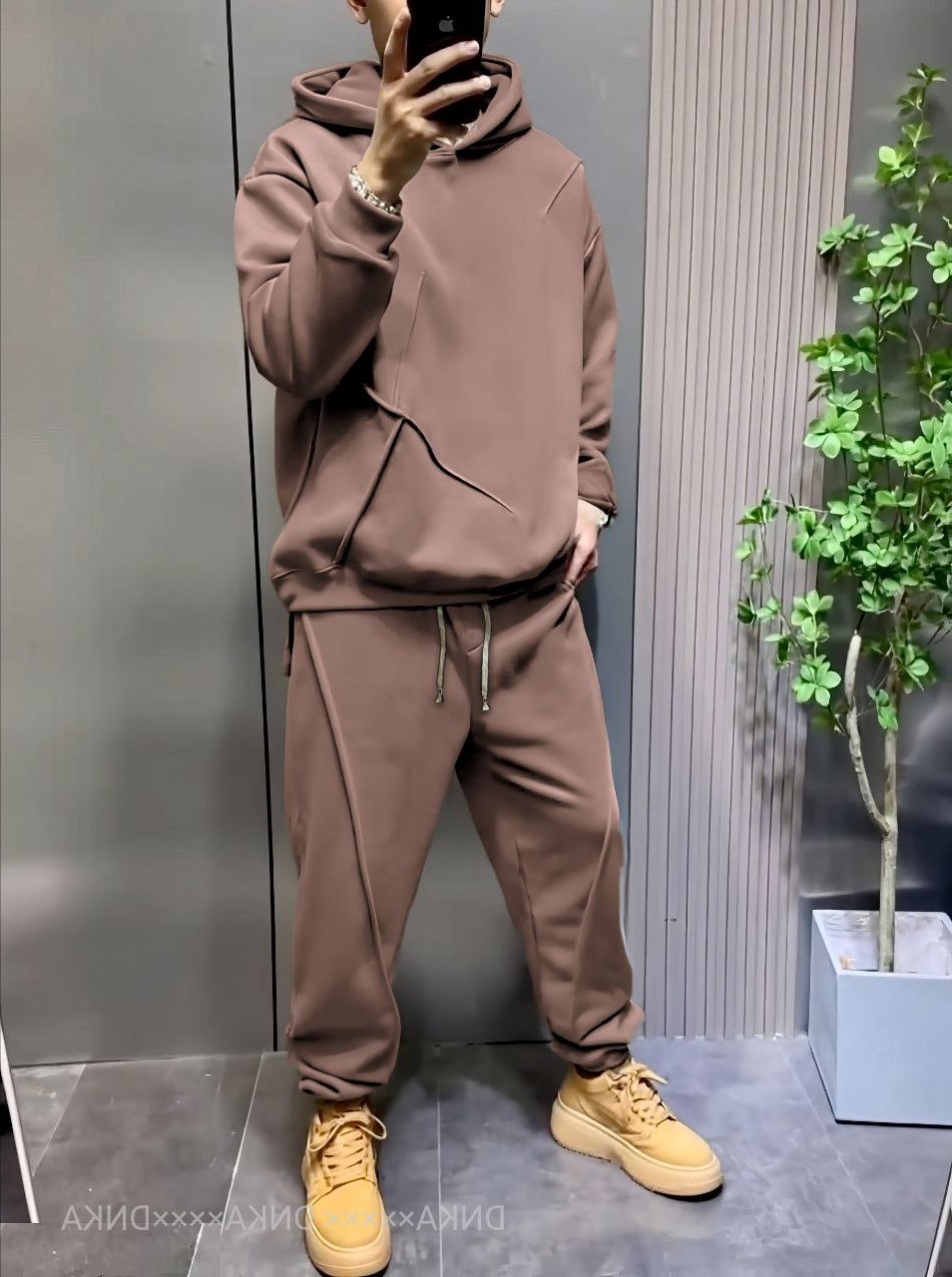 e7c99667-f3d2-11ef-8621-dee18ff4e8c0_0