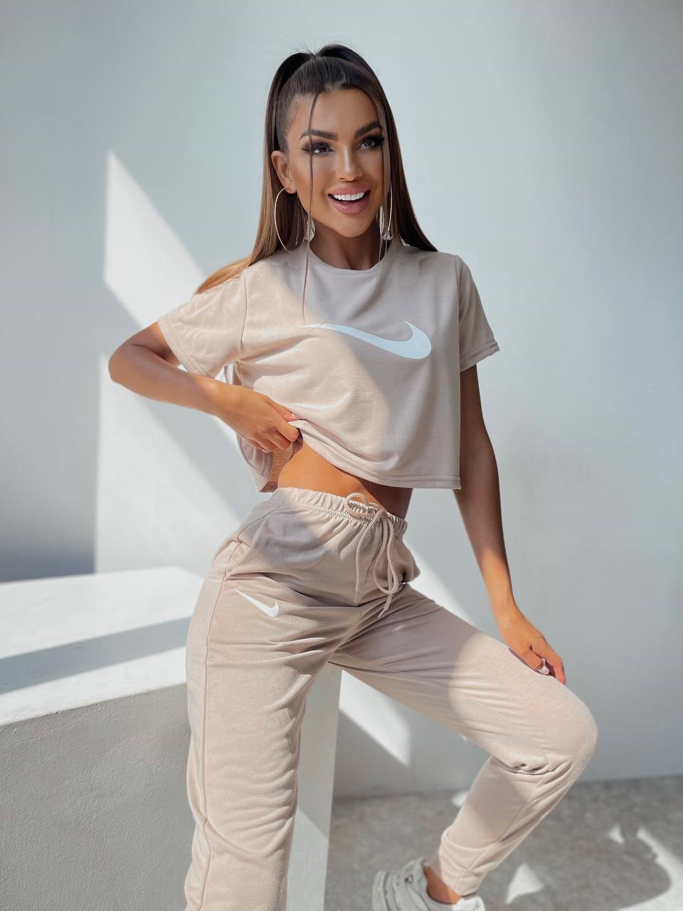 e97f3870-f5c1-11ee-ad72-166b0be12ee5_1