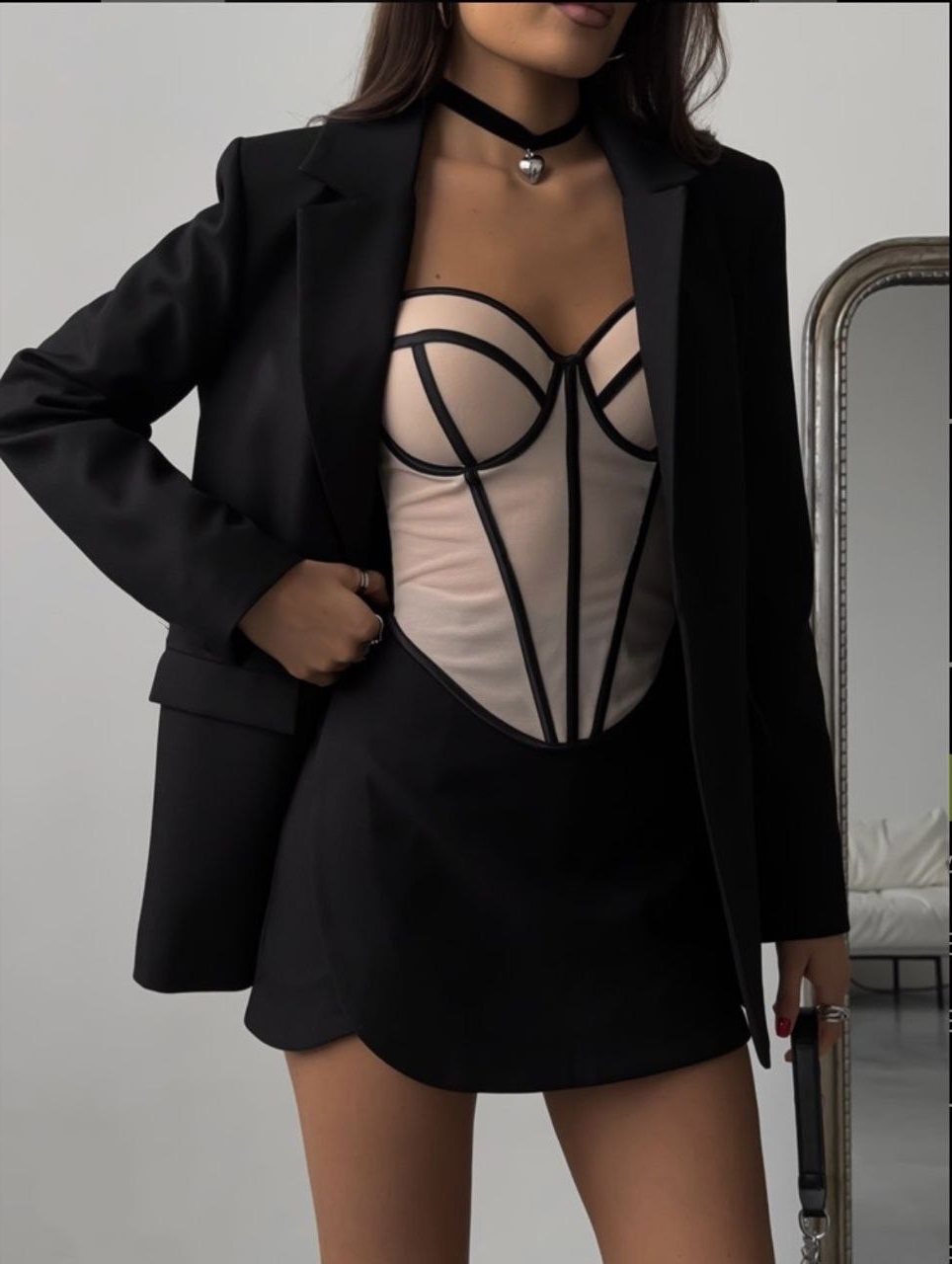 e9f499d1-d6dc-11ee-ad51-166b0be12ee5_0