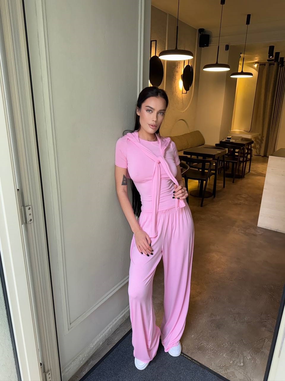 eb622487-5bb9-11f0-8622-dee18ff4e8c0_3