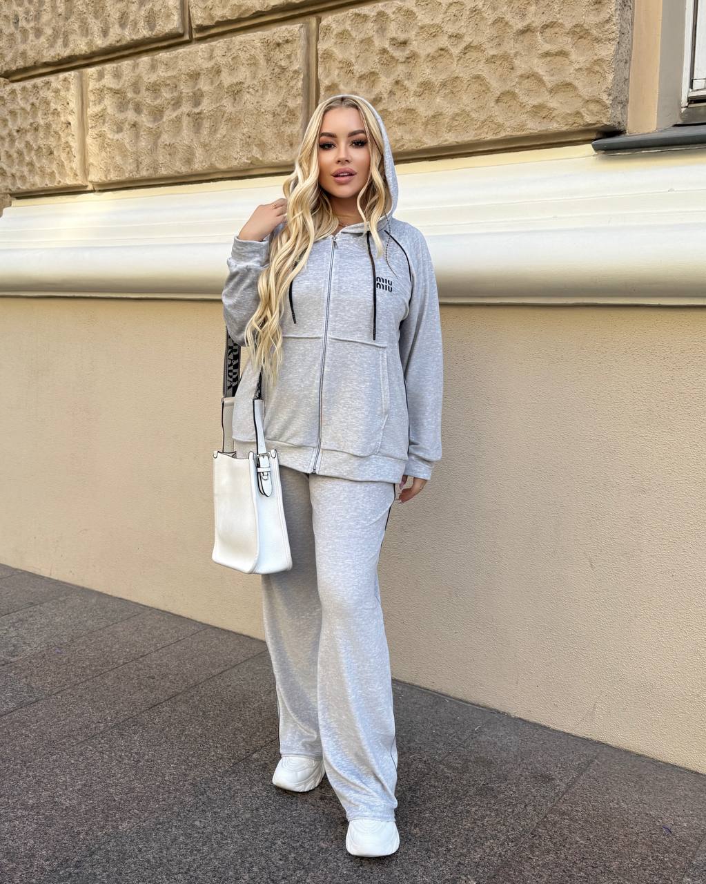 ec3ea88e-43ab-11f0-8622-dee18ff4e8c0_0