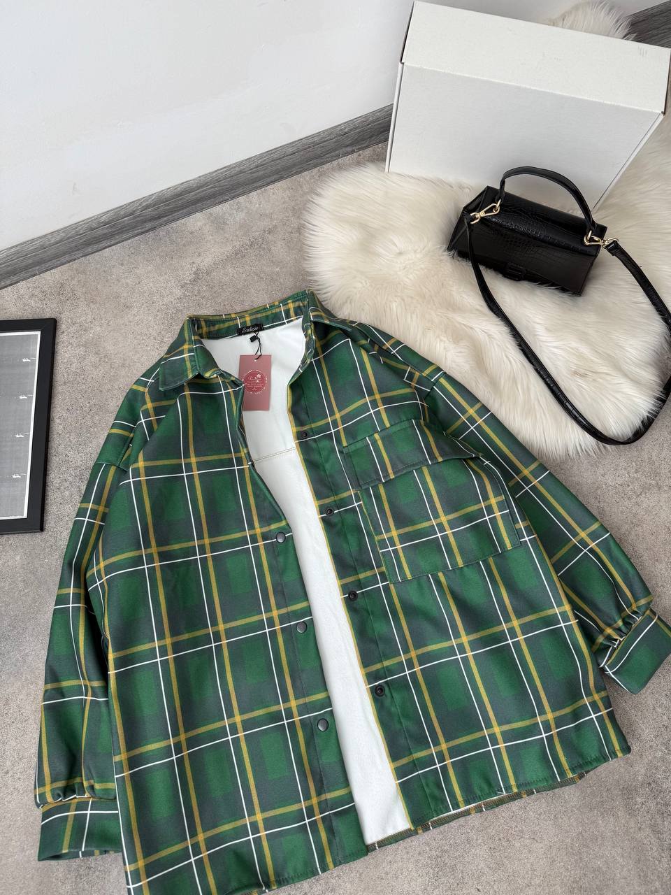 ee4c0131-0d3a-11f0-8621-dee18ff4e8c0_0