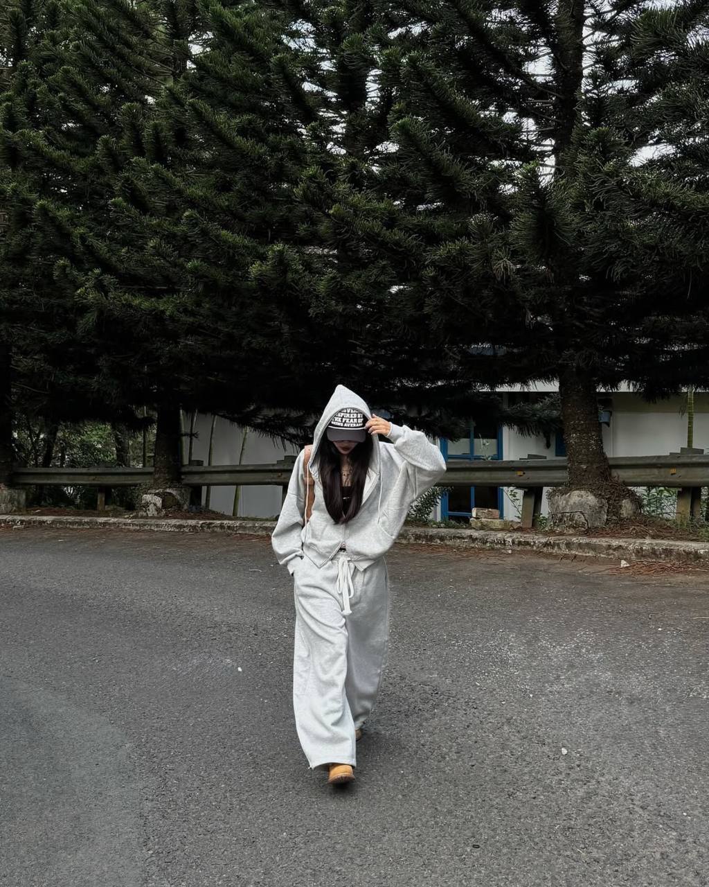 ee55e3fd-3e2b-11f0-8622-dee18ff4e8c0_1