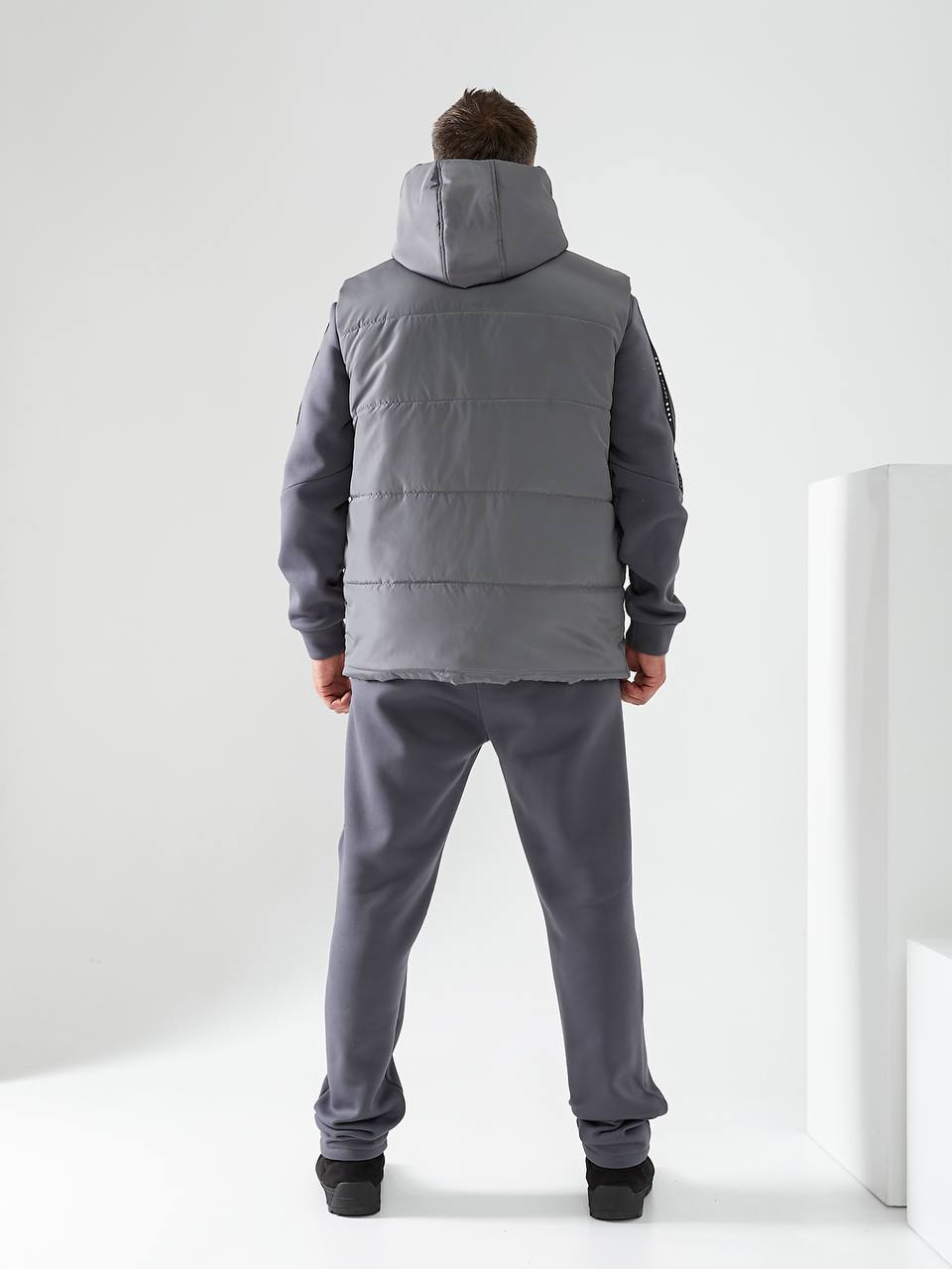 eec2851d-9858-11f0-8624-dee18ff4e8c0_2