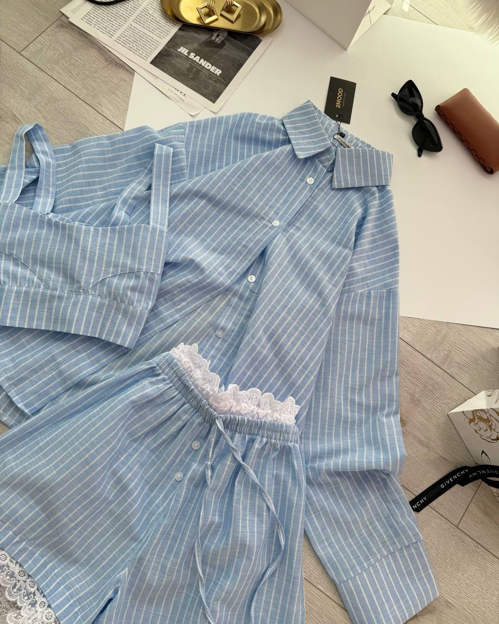 efc41cfd-3ee6-11f0-8622-dee18ff4e8c0_3