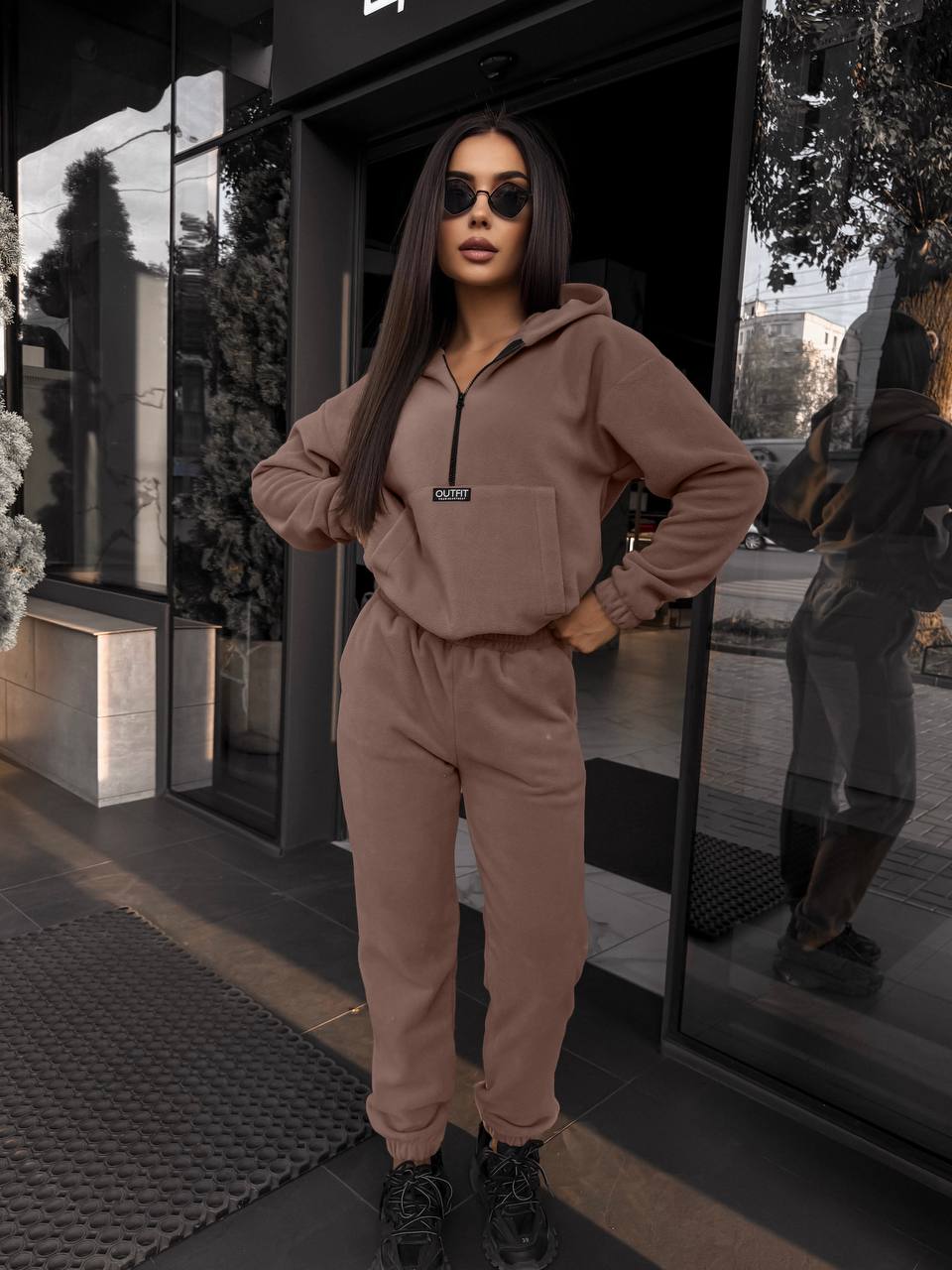 f10e06e4-933c-11f0-8624-dee18ff4e8c0_1