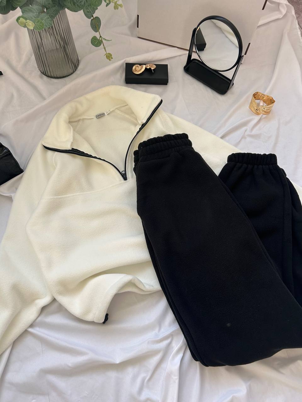 f252cd93-d5cd-11ef-8621-dee18ff4e8c0_0