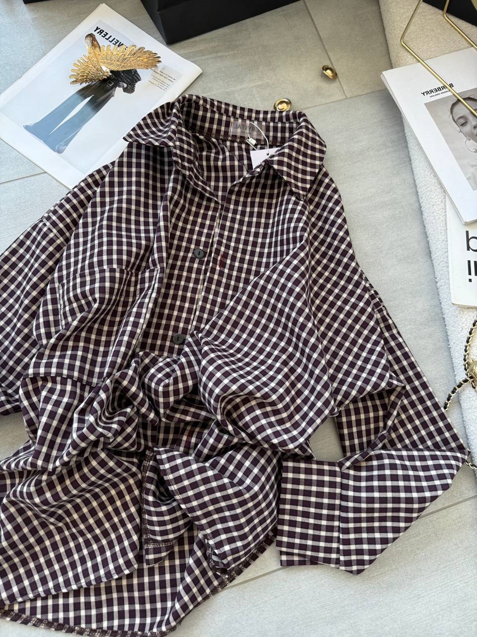 f2945256-7a11-11f0-8624-dee18ff4e8c0_1