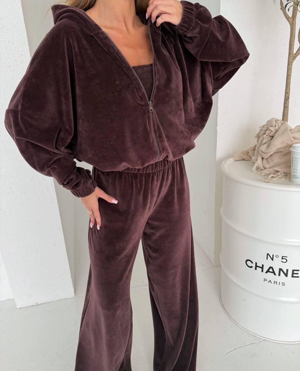 f342cb1f-410b-11f0-8622-dee18ff4e8c0_2