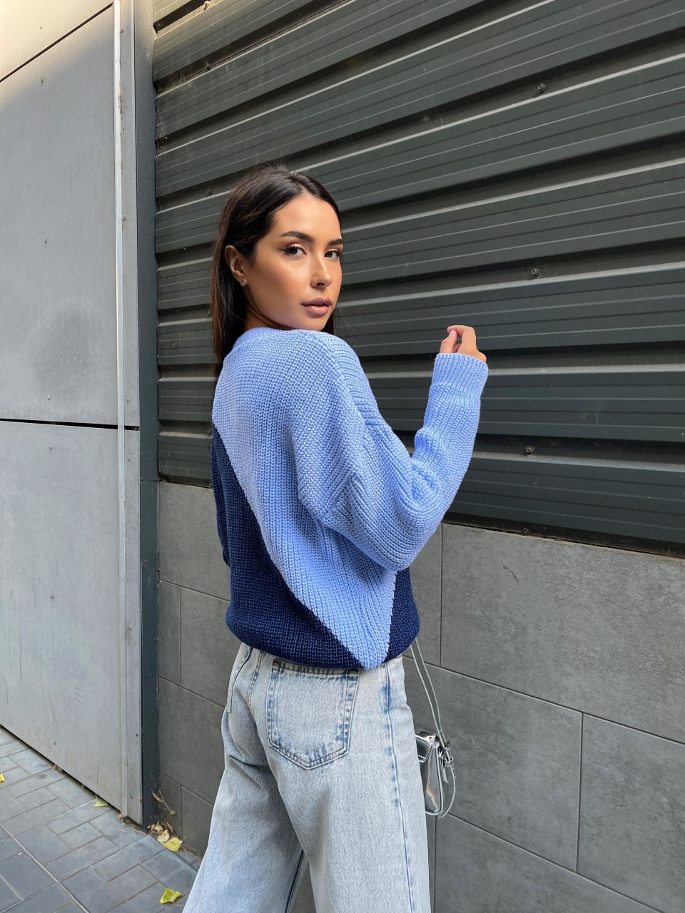 f38a1e7f-6601-11ee-ad27-166b0be12ee5_2