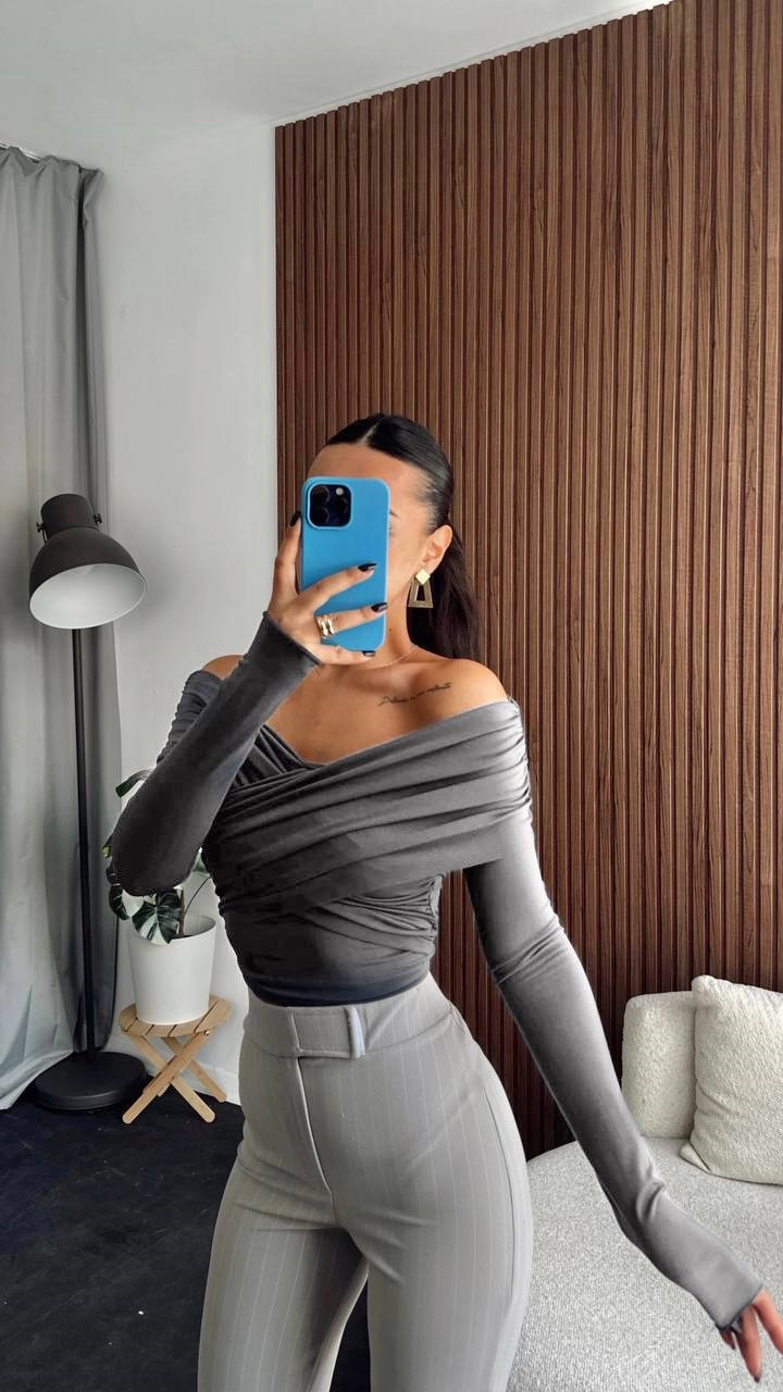 f3e31560-4054-11f0-8622-dee18ff4e8c0_1