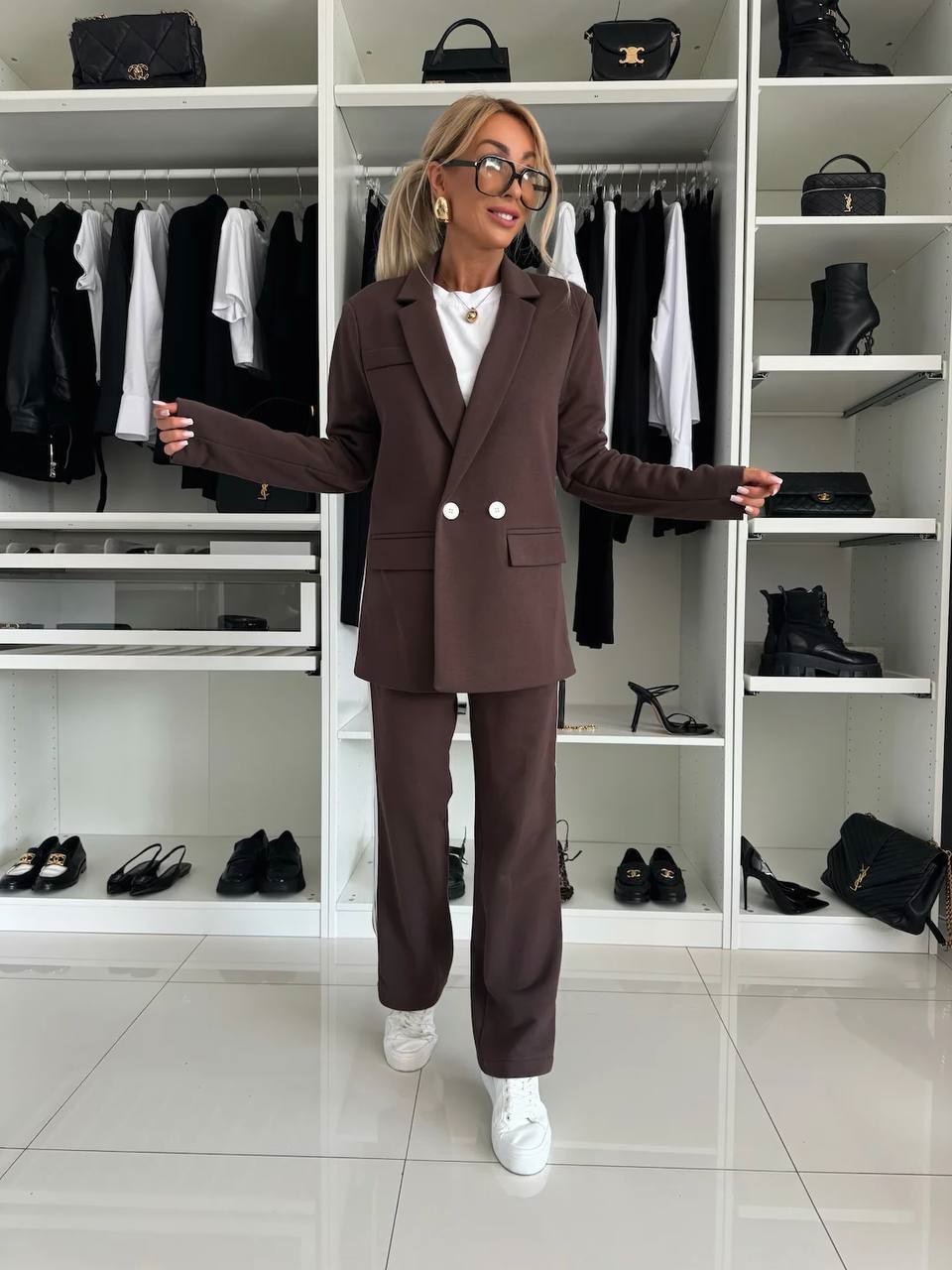 f42bc59c-6c9b-11f0-8624-dee18ff4e8c0_3