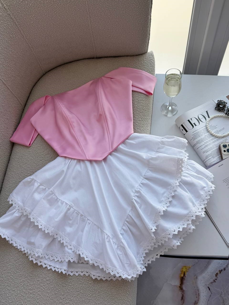 f4d6fb60-7618-11f0-8624-dee18ff4e8c0_1