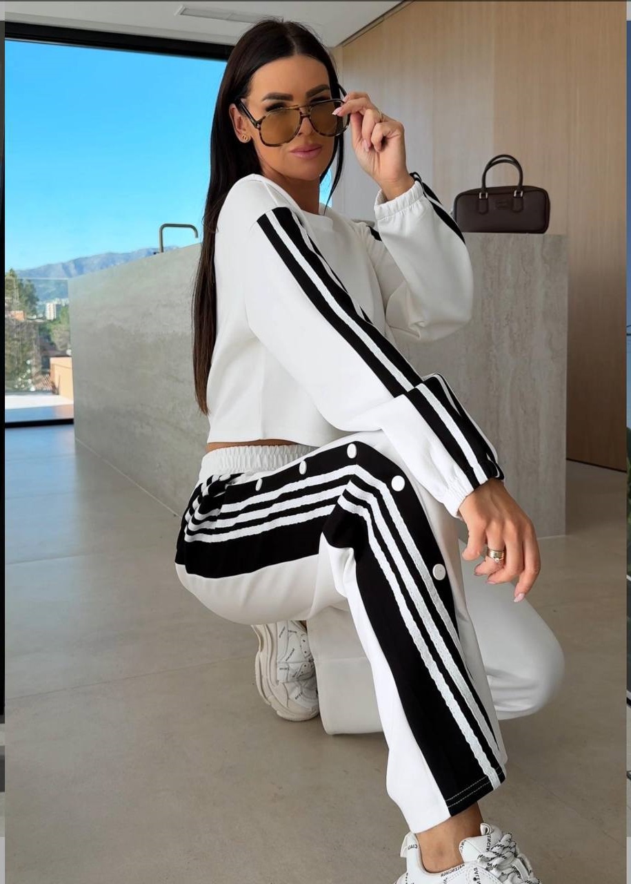 f59299b3-787e-11f0-8624-dee18ff4e8c0_1