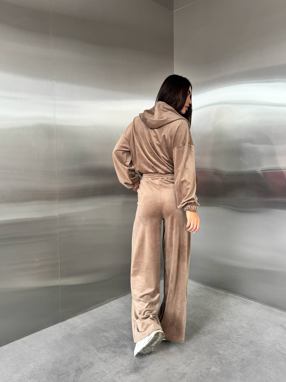 f715005c-9efb-11f0-8624-dee18ff4e8c0_2