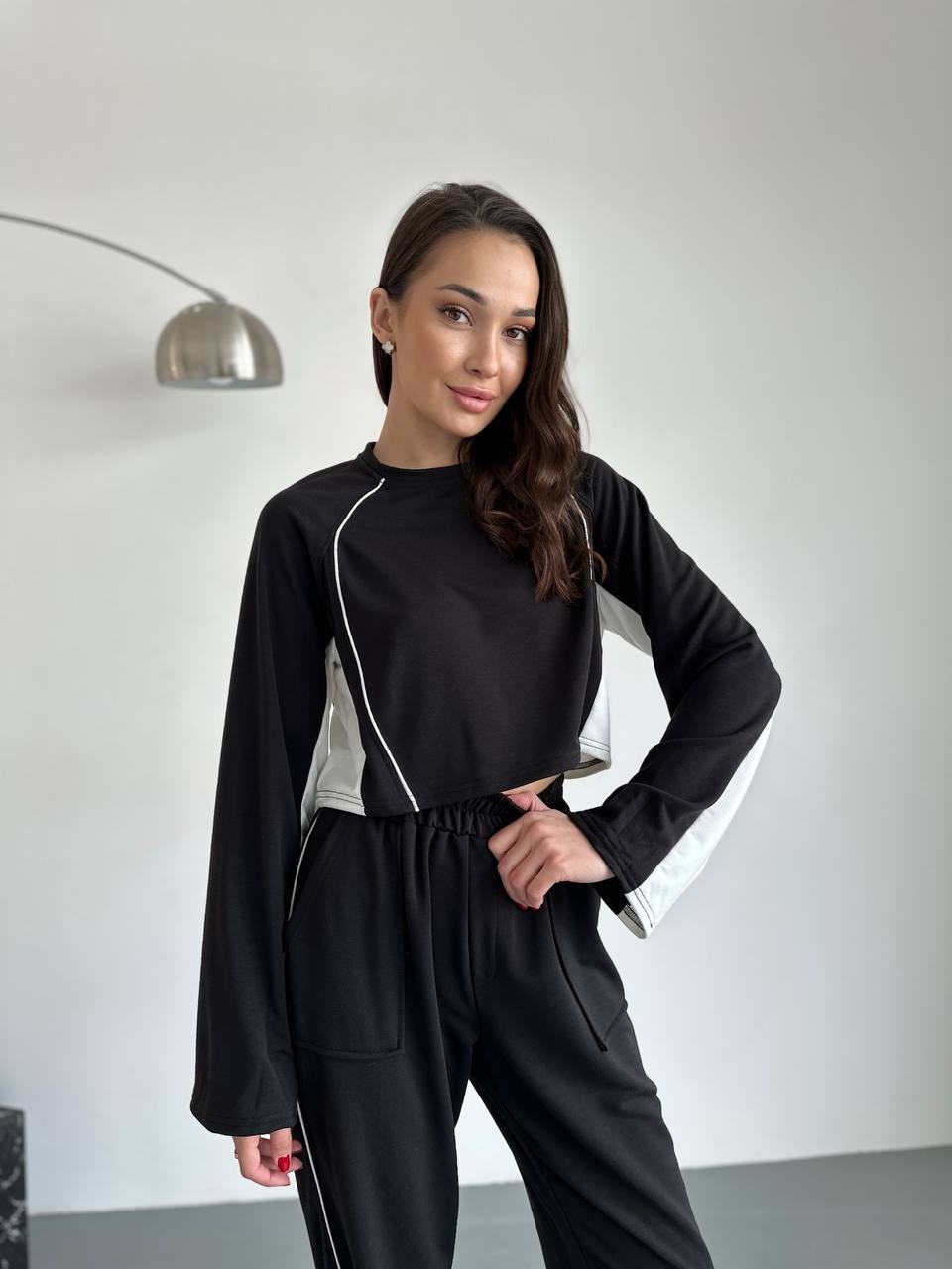 f7f72bb2-d0e2-11ee-ad4f-166b0be12ee5_2