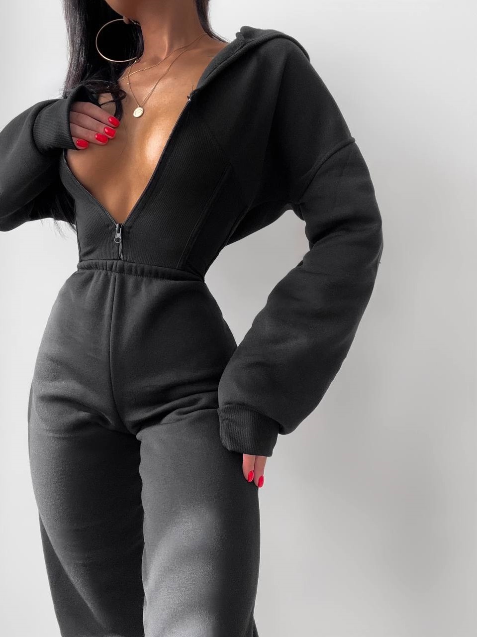 f84ca387-cc2c-11ee-ad4e-166b0be12ee5_2