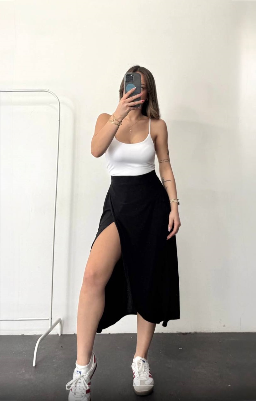 f874fdf2-2530-11f0-8622-dee18ff4e8c0_1