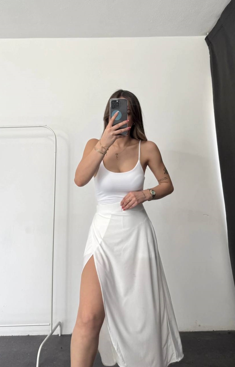 f874fdfa-2530-11f0-8622-dee18ff4e8c0_1