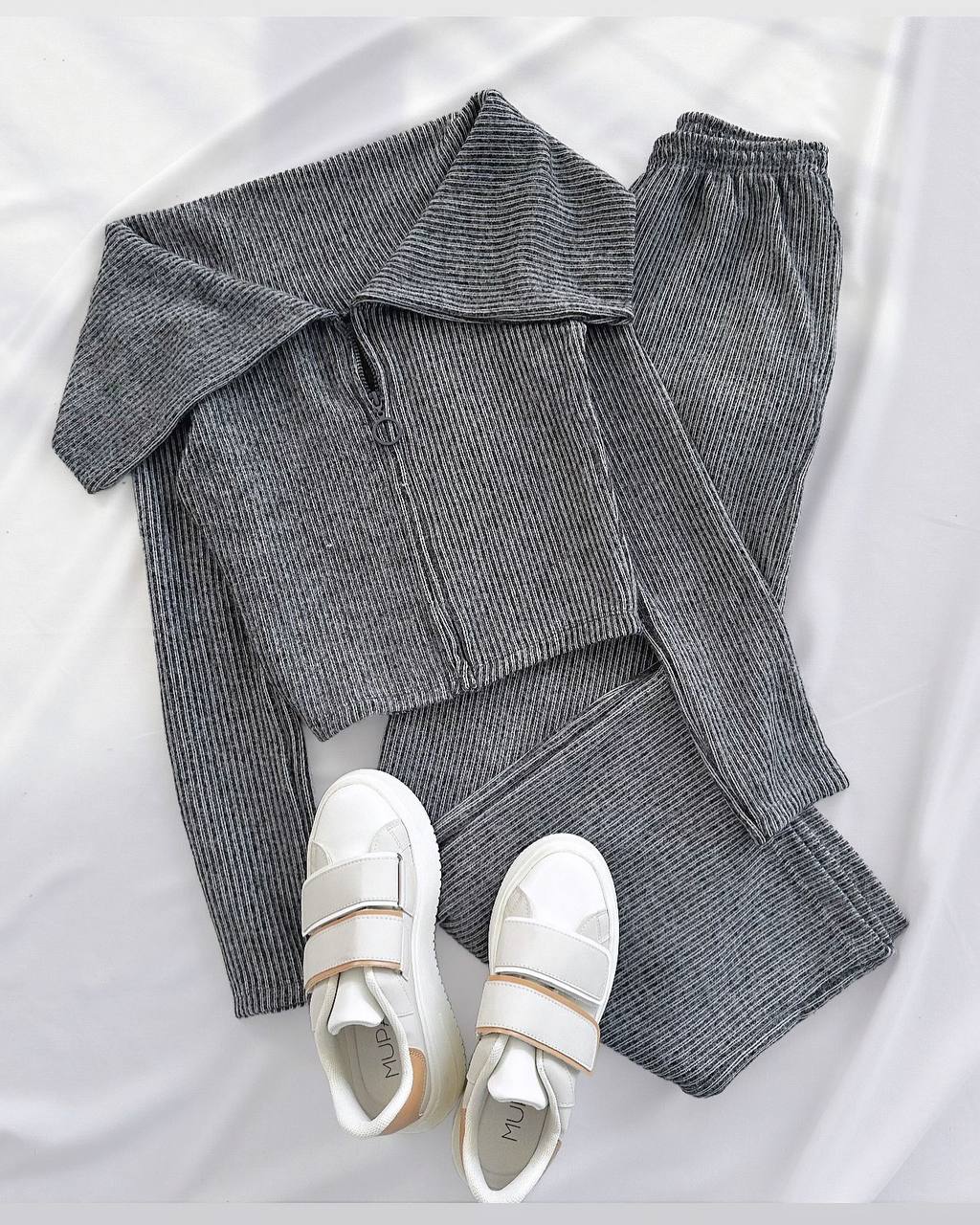 f9595f9a-d4f1-11ef-8621-dee18ff4e8c0_0