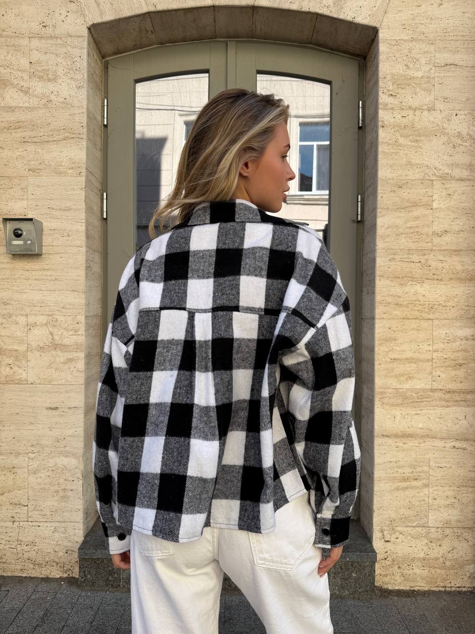 fa2ec611-8285-11f0-8624-dee18ff4e8c0_2