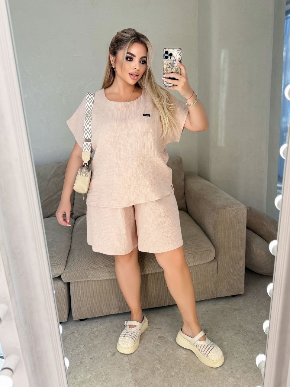 fbbdb0f9-5765-11f0-8622-dee18ff4e8c0_0