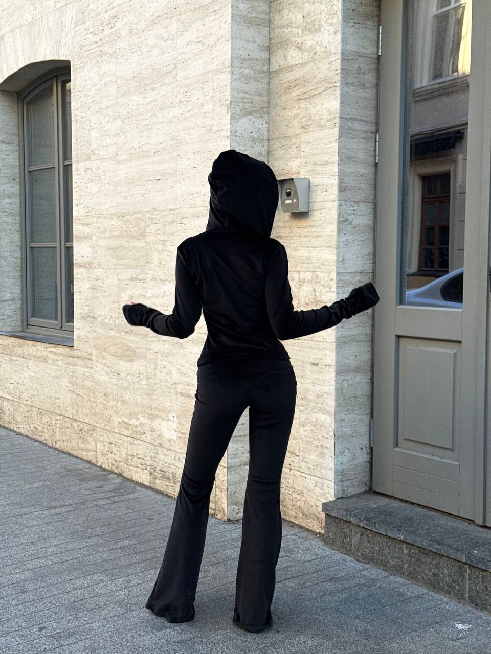 fca03798-9000-11f0-8624-dee18ff4e8c0_1