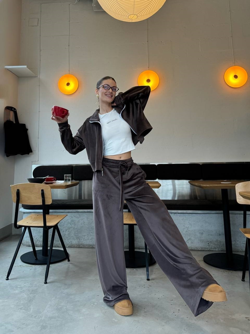 fd70fdec-fbe1-11ef-8621-dee18ff4e8c0_2