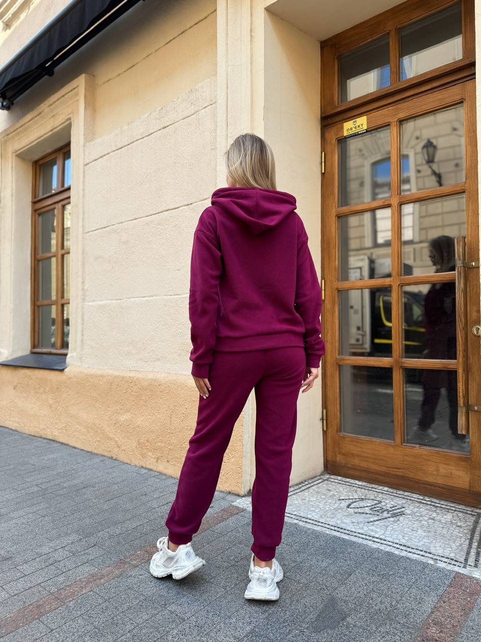 fe6f9327-9a45-11f0-8624-dee18ff4e8c0_1