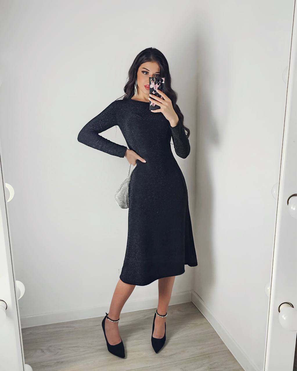 5230a7c7-cc62-11f0-8624-dee18ff4e8c0_0