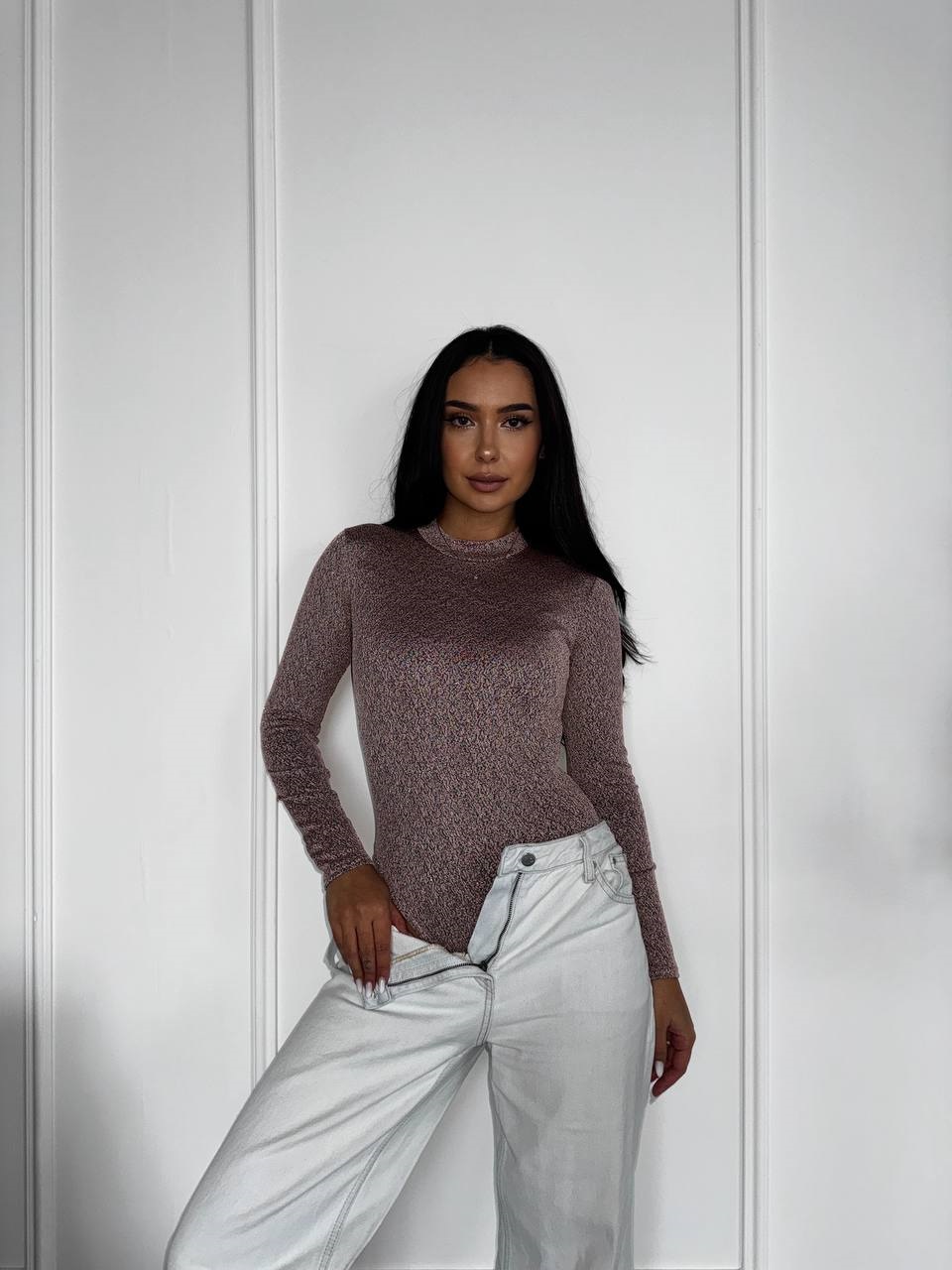 6009ea46-cd52-11f0-8624-dee18ff4e8c0_1